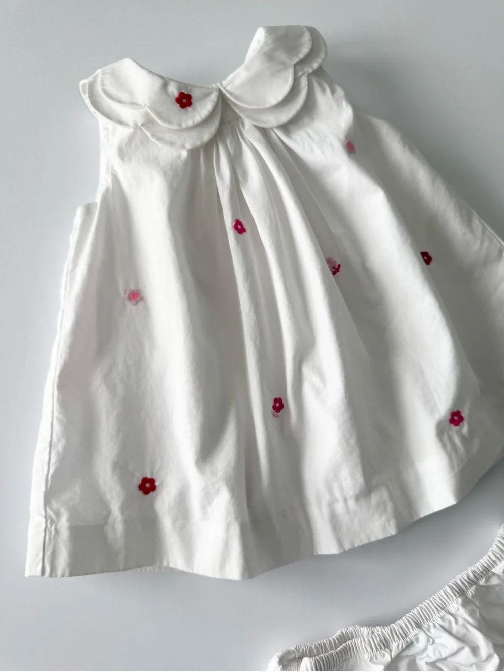 Jacadi White Flowered 2 Piece Set Size 6M